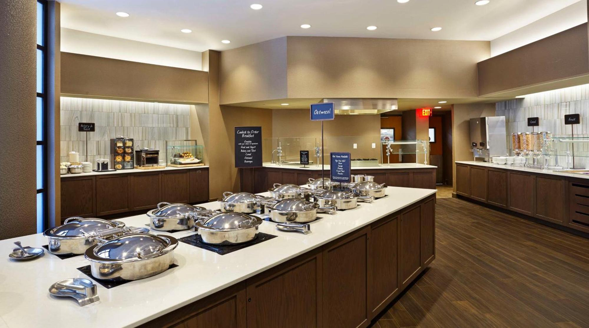 Embassy By Hilton Crystal National Airport 3* Arlington
